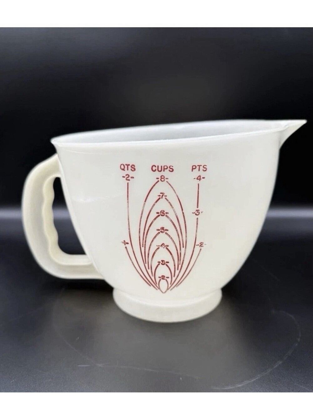 Vintage Tupperware 8-Cup 2 Qt Measuring Cup Plastic Batter Bowl Kitchen Retro